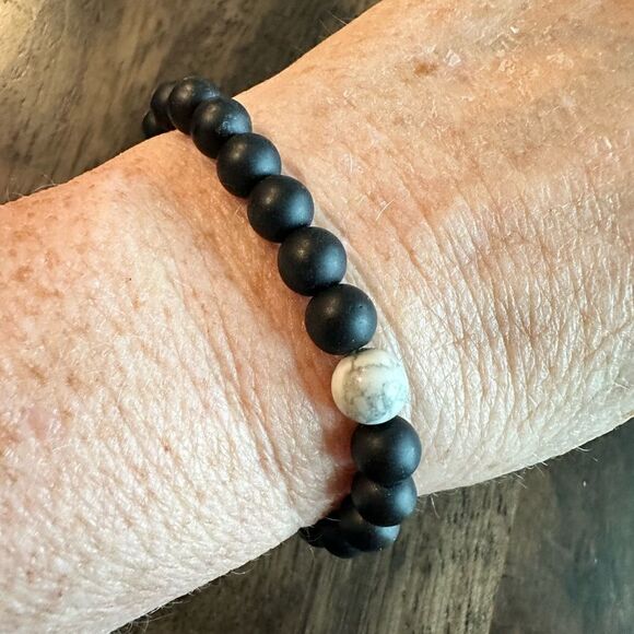 EUC - 3 Beaded Bracelets - Stacking - Brown; Multi; and Black with White Bead - Picture 6 of 7